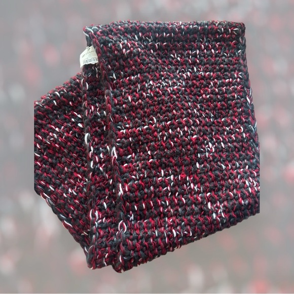 Versona Accessories - Versona NEW red and charcoal retro knit wrap one size acrylic cozy gift